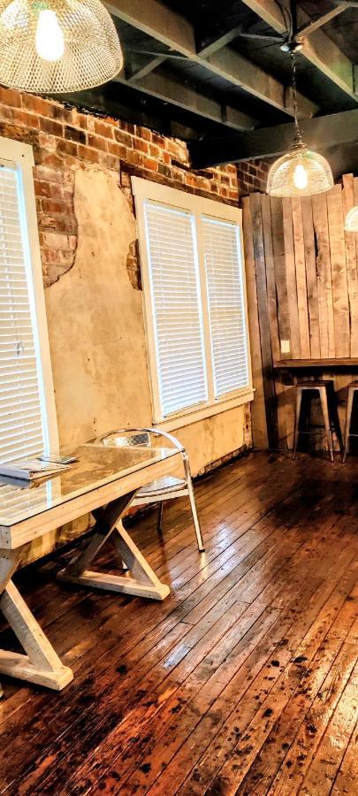 Hocking Hills Rusty Lofts Apartment Logan Ngoại thất bức ảnh